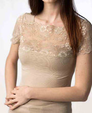 Carica l'immagine nel visualizzatore di Gallery, Maglia mezza manica con carré in pizzo comfort, 92% modal, 8% elastomero - IntimoCamy