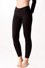Carica l'immagine nel visualizzatore di Gallery, leggins donna in modal al 92 % e 8% elastomero - IntimoCamy