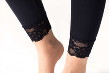 Carica l'immagine nel visualizzatore di Gallery, Leggings donna modal pizzo maxi