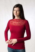 Carica l'immagine nel visualizzatore di Gallery, Maglia manica lunga con scollo a barchetta in pizzo, 92% modal, 8% elastomero - IntimoCamy