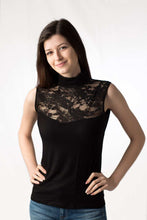 Carica l'immagine nel visualizzatore di Gallery, Maglia lupetto smanicato, carré in pizzo, 92% modal, 8% elastomero - IntimoCamy