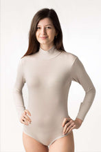 Carica l'immagine nel visualizzatore di Gallery, Body in modal manica lunga